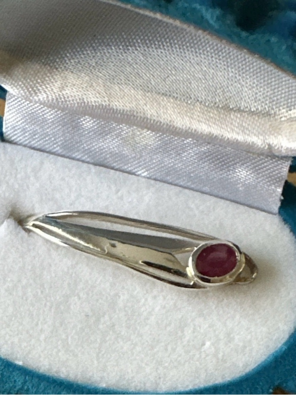 Sterling Silver Teardrop Pendant with Pink/purple Stone